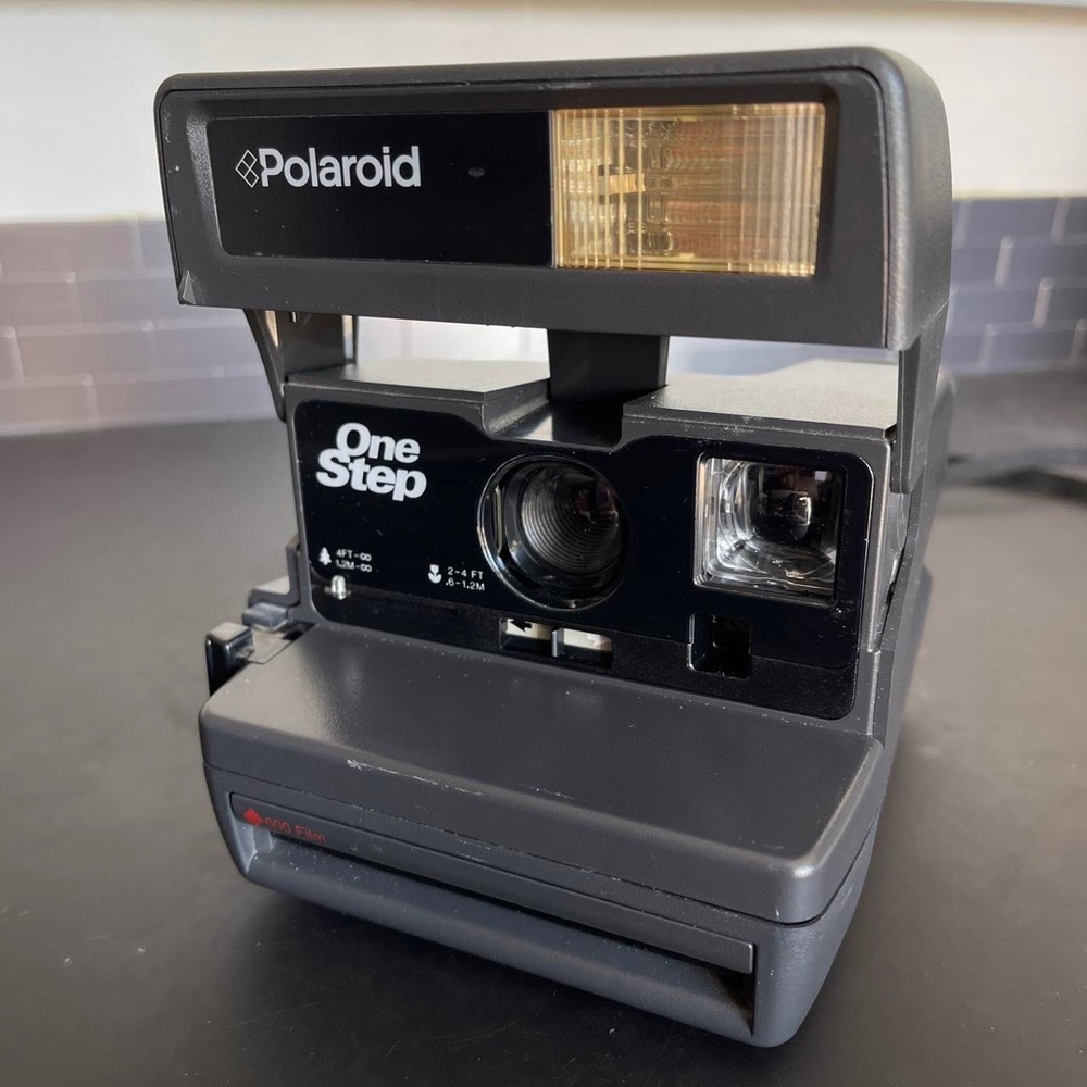 Polaroid One step